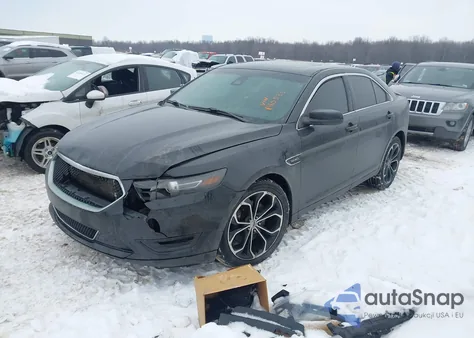 2014 Ford Taurus Sho z USA, uszkodzony, nr VIN 1FAHP2KT1EG140533